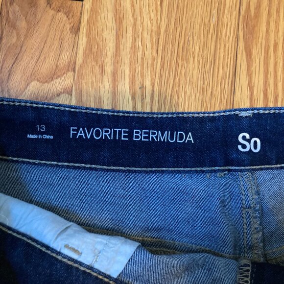 SO Denim Favorite Bermuda Shorts - Picture 2 of 5